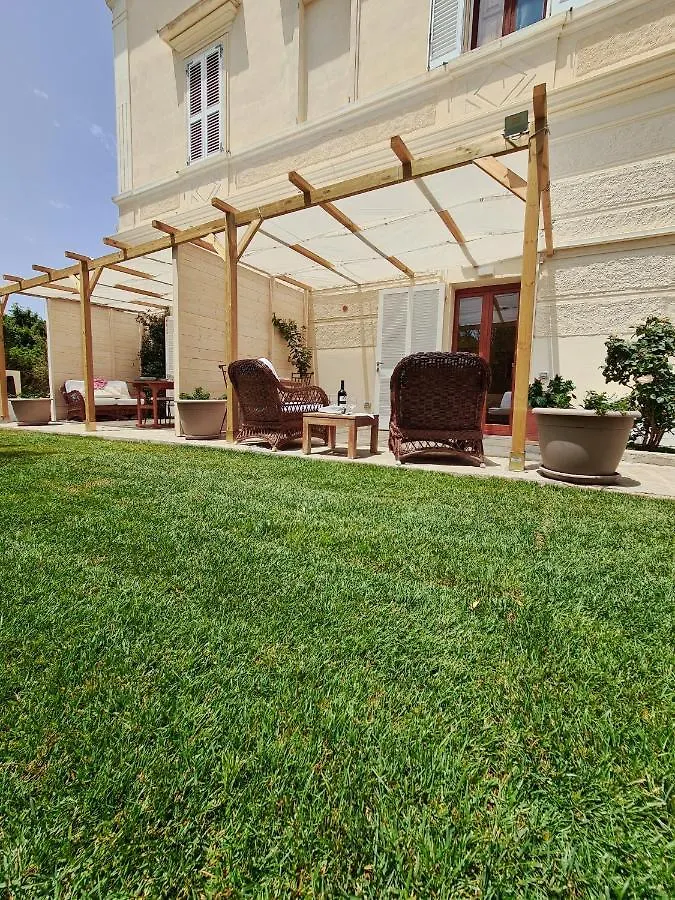 Villa Manini suites La Maddalena  Affittacamere