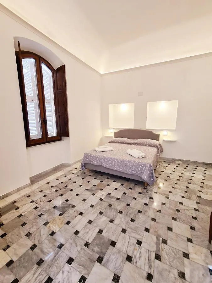 Guest house North Sardinia Retreats - Villa Manini Boutique Rooms La Maddalena  Italy